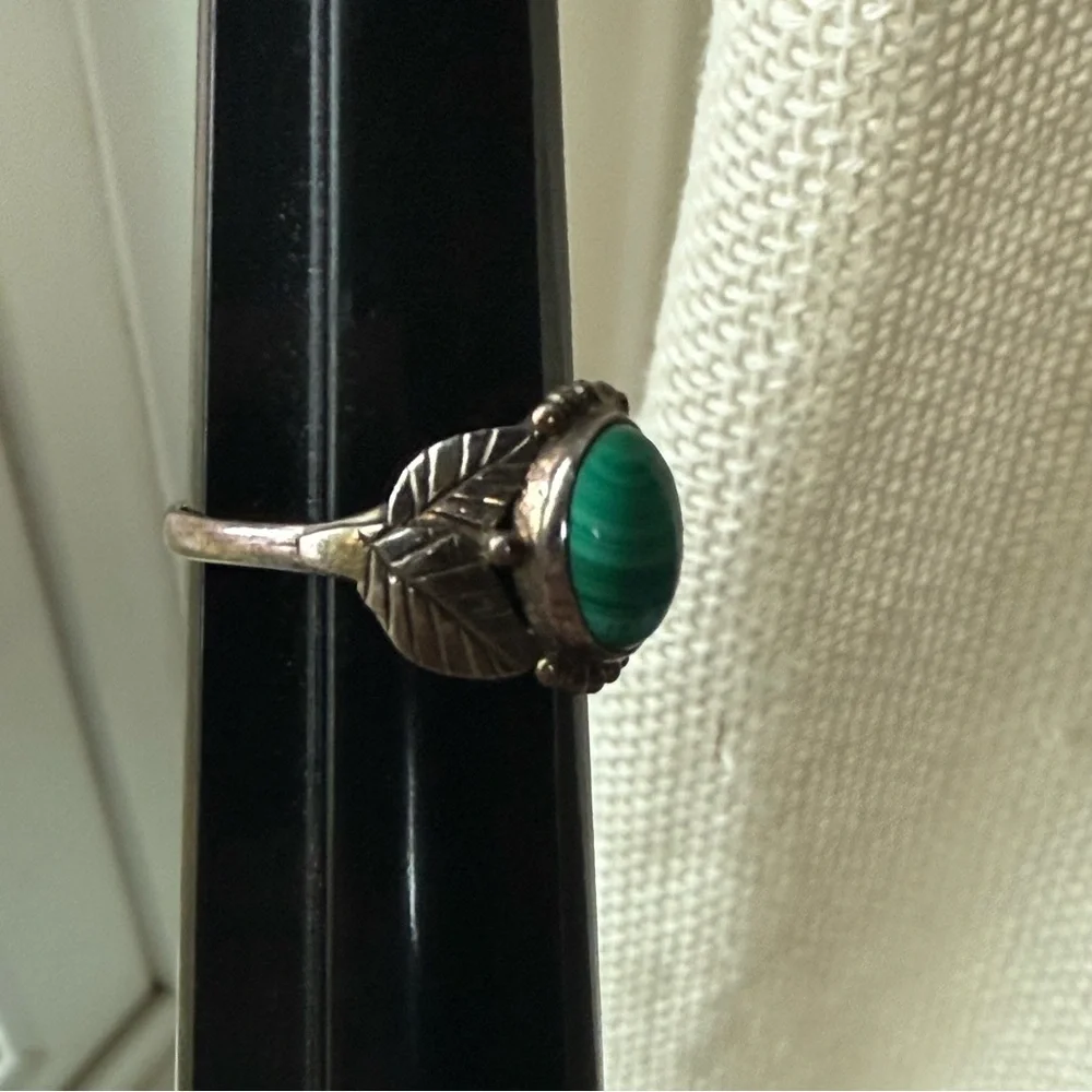 Sterling malachite ring - Picture 7 of 11